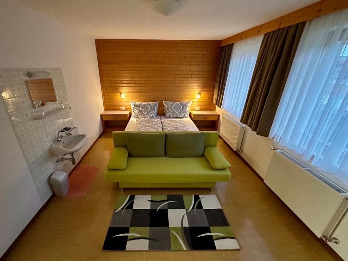Haus Saxer Apartment Mieders Bagian luar foto