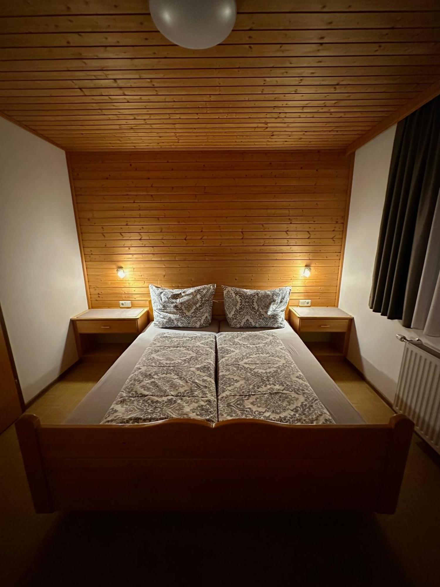 Haus Saxer Apartment Mieders Bagian luar foto