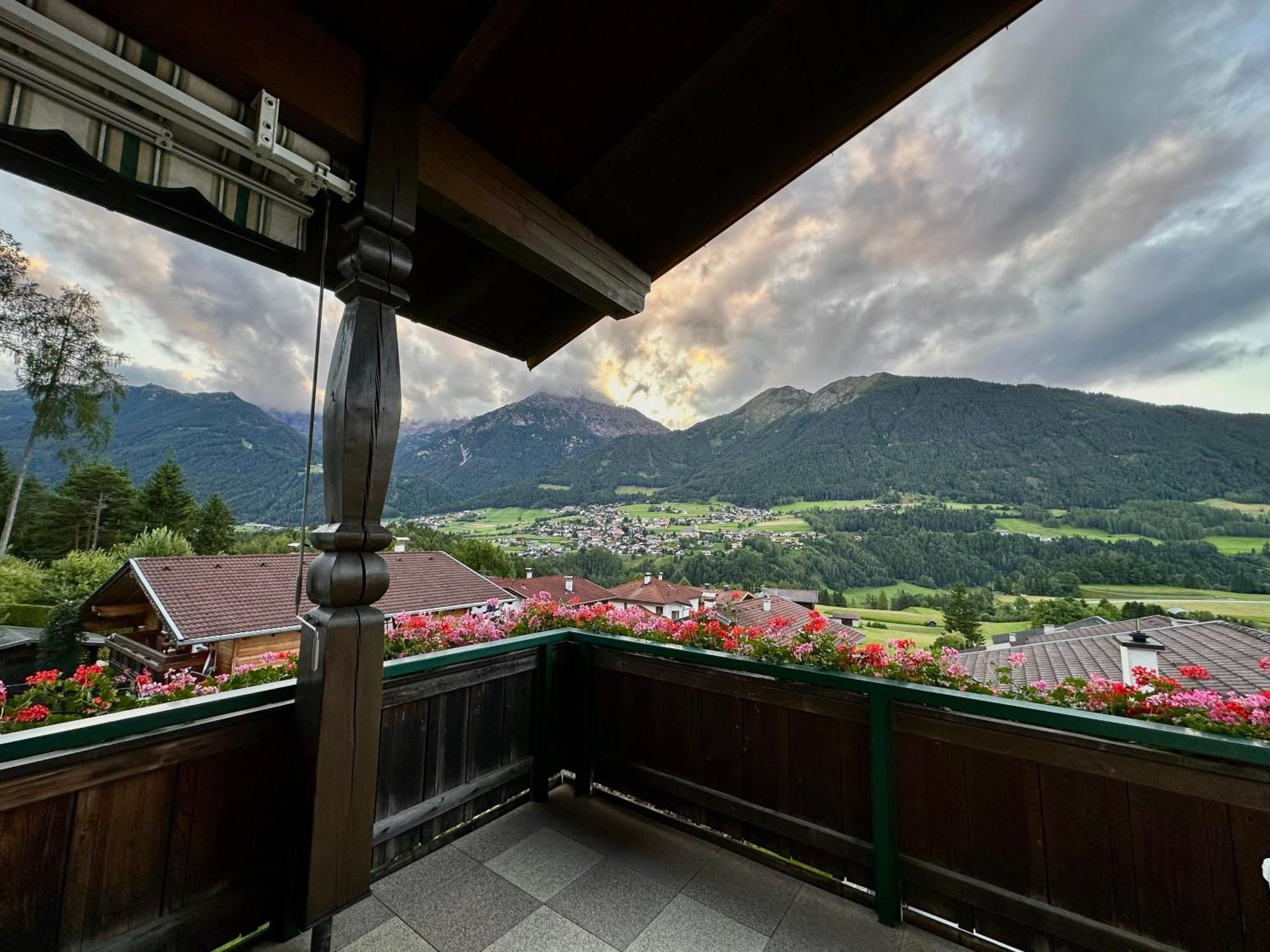 Haus Saxer Apartment Mieders Bagian luar foto